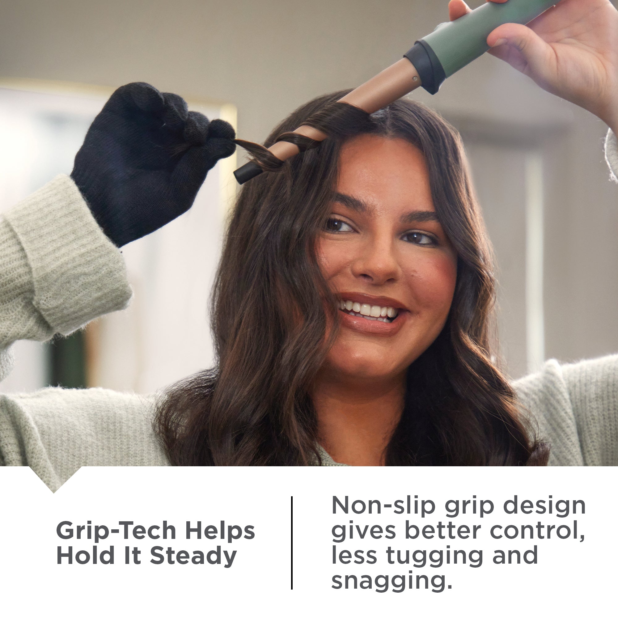 Botanicals™ Tapered Curling Wand - Image 4