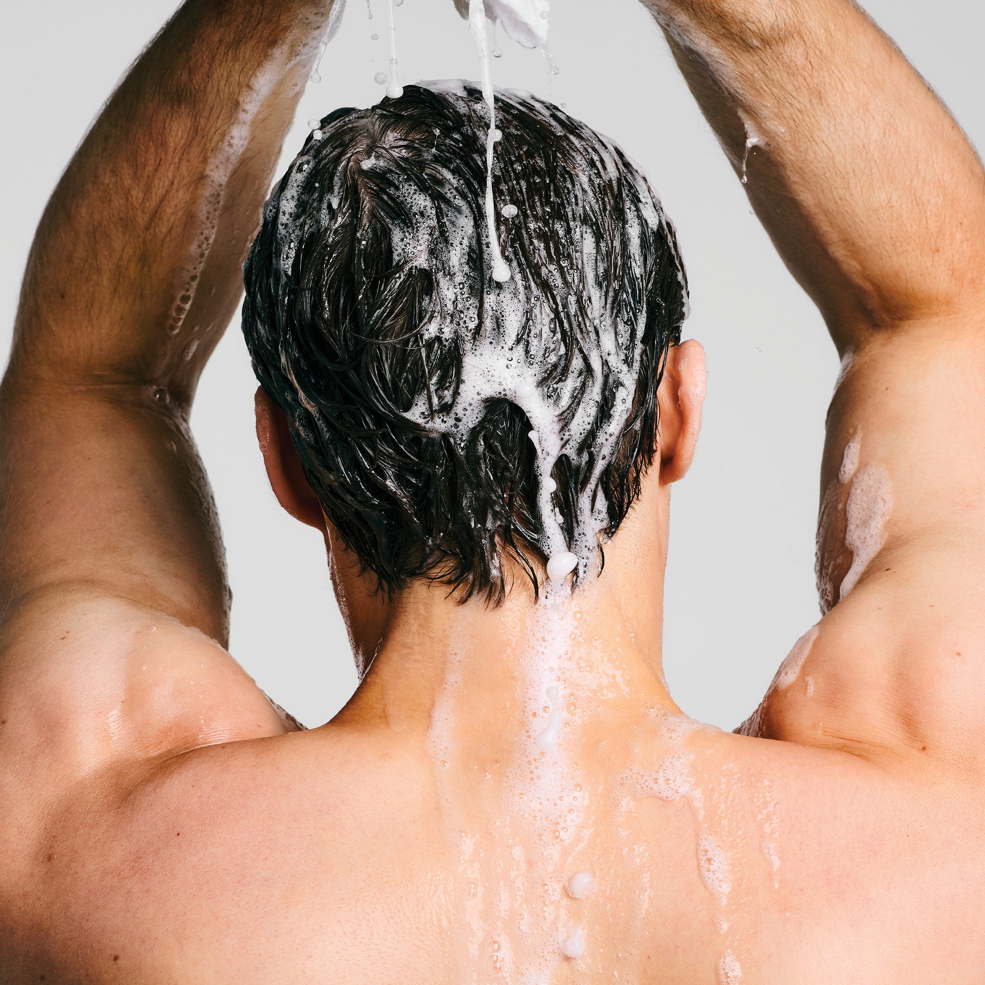 Clear Essential Shampoo - Image 5